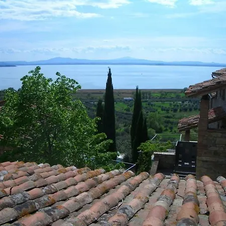 Borgo Monteluce Landhuis Passignano sul Trasimeno